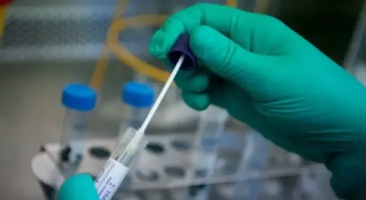 Brasil investiga nuevos casos sospechosos de flurona tras confirmar seis