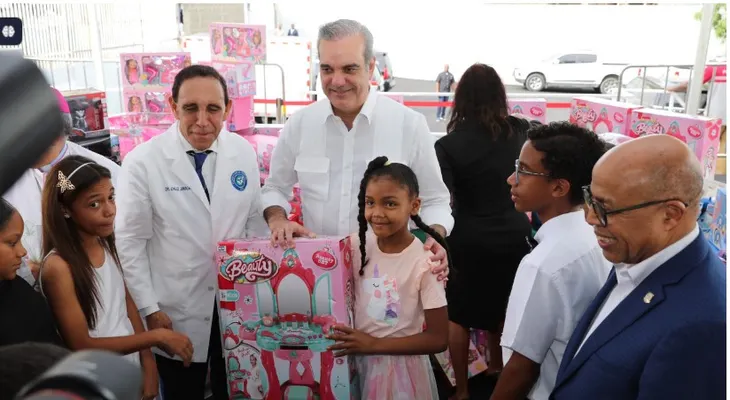 Abinader participa nuevamente en aguinaldo navideño Fundación Cruz Jiminián
