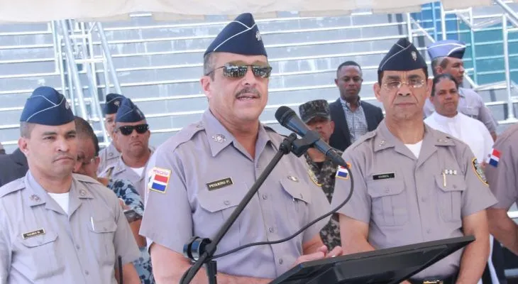 Director de la Policía niega se produzcan bajas masivas en la institución