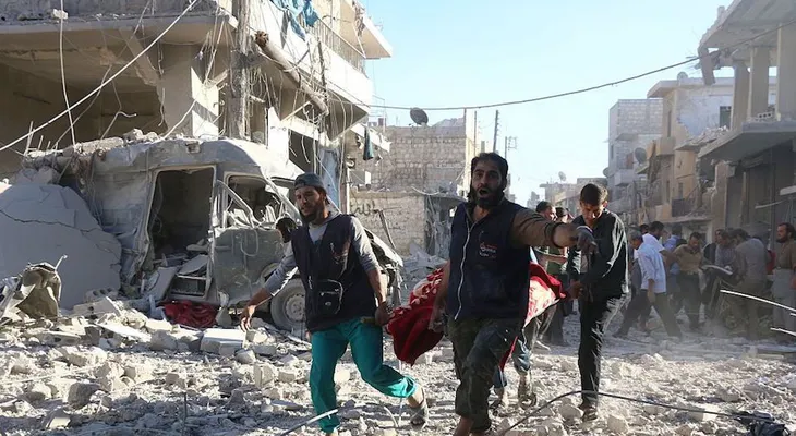 Bombardeos del régimen sirio alcanzan dos hospitales en Aleppo