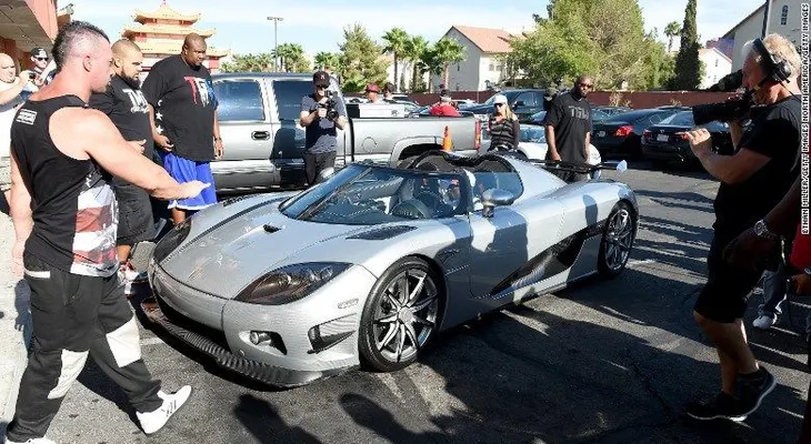 Este es el nuevo auto de 4,8 millones de dólares de Floyd Mayweather