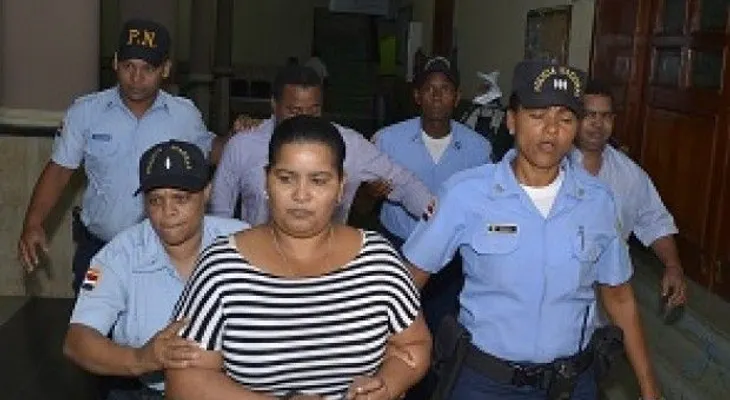 Tres meses de prisión a expareja de Oreganito