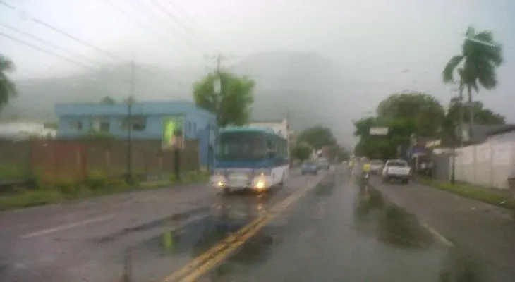 Dos vaguadas causarán lluvias hasta este sábado