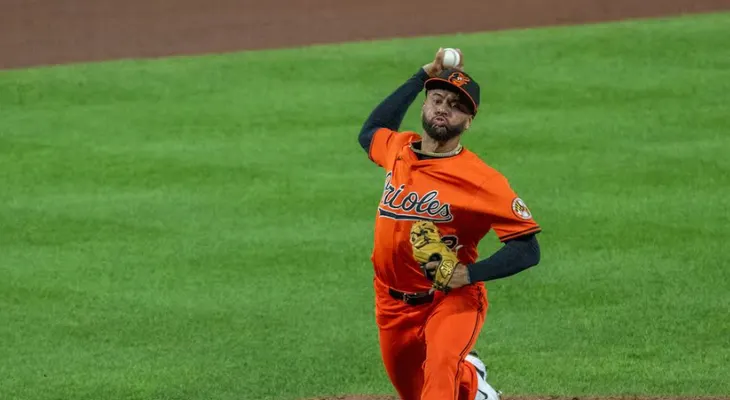 Leones anuncian al relevista puertorriqueño José Espada