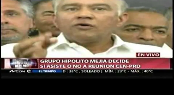 Grupo de Hipólito Mejía reconoce escritores criollos