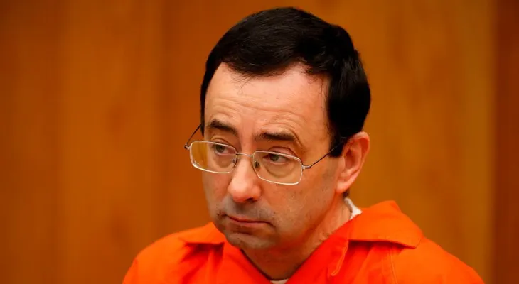 Larry Nassar recibe su tercera sentencia por décadas de abuso sexual