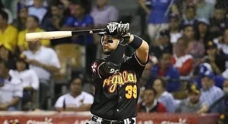 Aguilas despiden a Félix Pérez por su pobre desempeño ofensivo