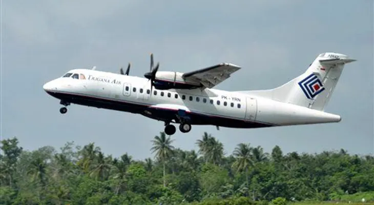 Avión indonesio estrellado traía 470.000 dólares en efectivo