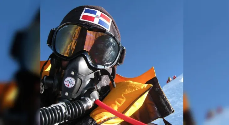 Dominicano Karim Mella conquista el Everest por segunda vez