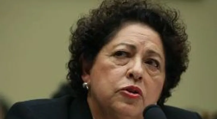 Renuncia directora del personal federal de EEUU tras ciberataque masivo