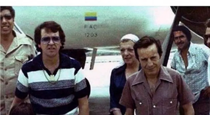 Vinculan a Chespirito con Pablo Escobar