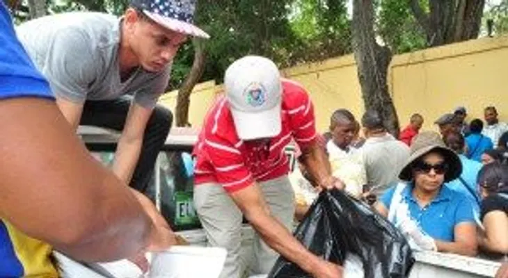 Ministerio Educación elimina 40 mil criaderos mosquitos en Jornada contra el Zika
