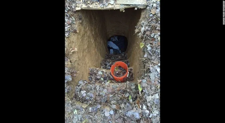 Un hombre sin hogar fue arrestado por construir una casa subterránea en Virginia