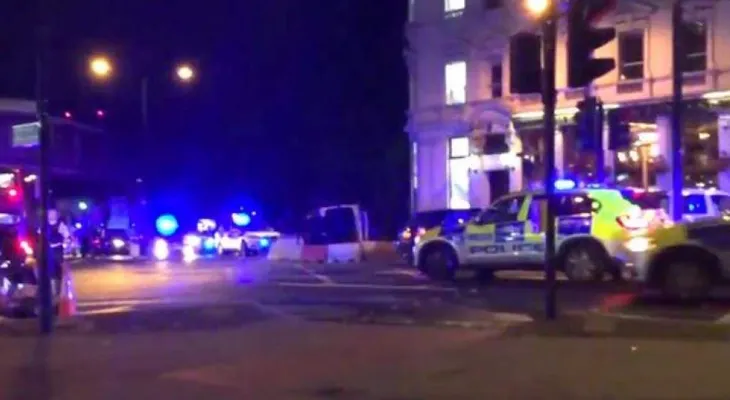 Camioneta atropella seis personas en puente de Londres 