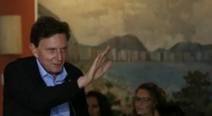 El obispo evangélico Crivella se impone en las elecciones de Río de Janeiro