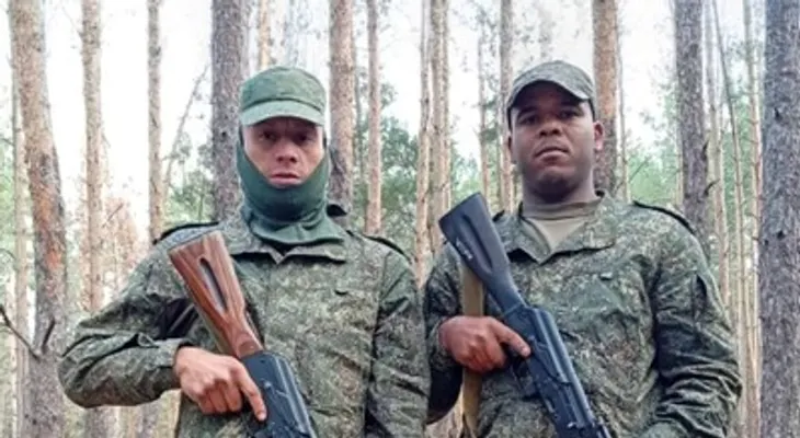Dominicano que combate con Rusia en Ucrania resulta herido por dron y mina, según su hermano