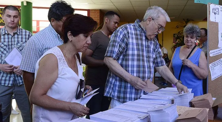 España regresa a las urnas tras meses de incertidumbre