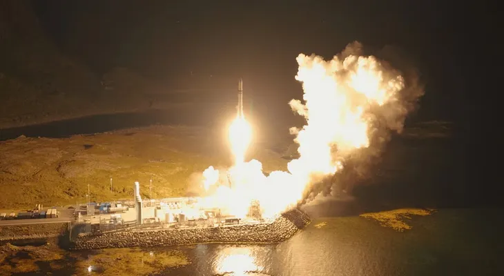 Alemania entra en la carrera espacial: el cohete Spectrum de Isar Aerospace alcanza la órbita desde el Ártico noruego