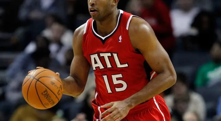 Horford:12 puntos y 13 rebotes en 29 minutos