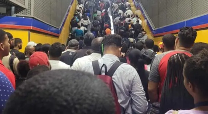Avería eléctrica reduce frecuencia de trenes en la Línea 2 del Metro de Santo Domingo