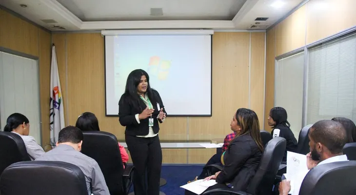 El Ministerio de la Juventud realiza el taller "Relaciones Laborales"