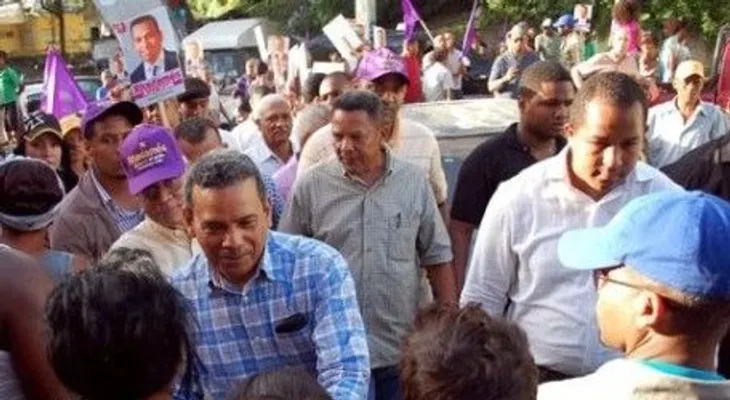 Ministerio de Educación remoza Politécnico San Miguel Arcángel  de Villa Mella
