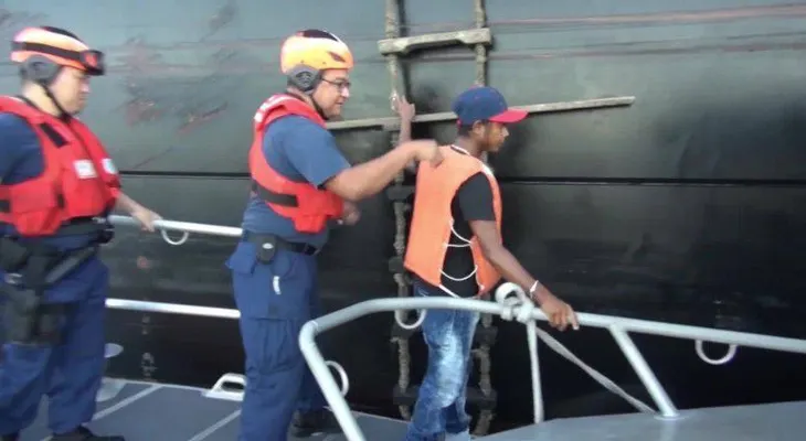 Rescatan a náufrago colombiano que estuvo dos meses a la deriva en el Pacífico