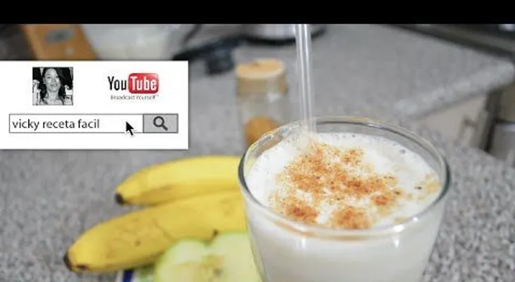 Licuado de avena, plátano y manzana, para un desayuno rápido, nutritivo y ¡¡delicioso!!