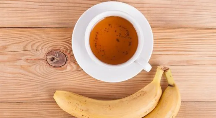 Té de guineo y canela para dormir bien