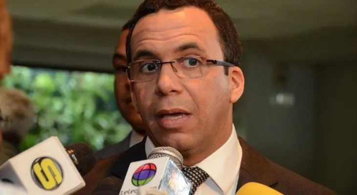 André Navarro califica de inaceptable campaña contra RD