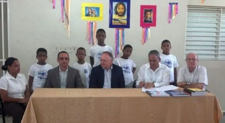 Empresa de cuadernos promueve donación a Canillitas con Don Bosco