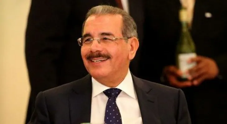 Danilo Medina felicita a Salazar, Raful y Cabiya por Caonabo de Oro 2014