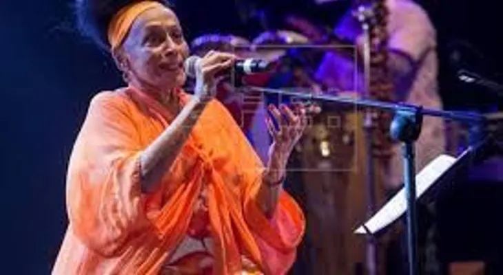 Cantante cubana Omara Portuondo llevará a Colombia su gira Amor y Amistad