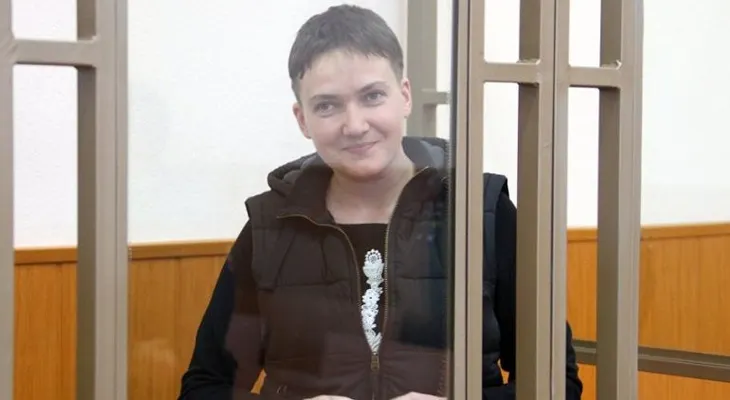 Rusia libera a la piloto ucraniana Sávchenko, acusada de asesinar a dos periodistas