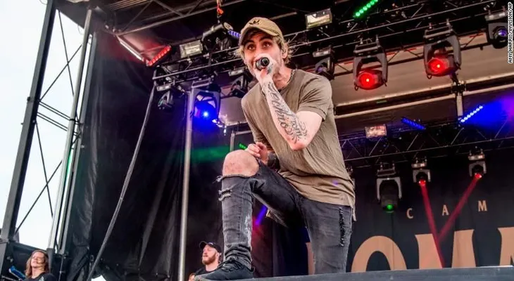 Muere Kyle Pavone, cantante del grupo We Came as Romans. Tenía 28 años
