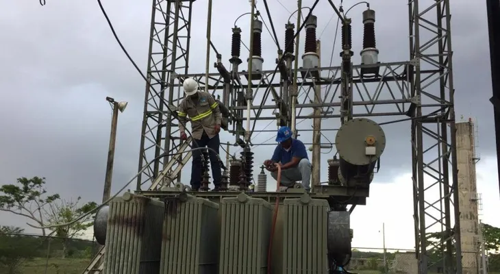 Más de 100 sectores de Santo Domingo Este se quedan sin agua por explosión de transformador