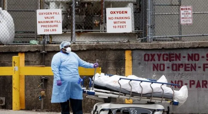 EE.UU. busca retomar el control de la pandemia ante nuevo récord de contagios