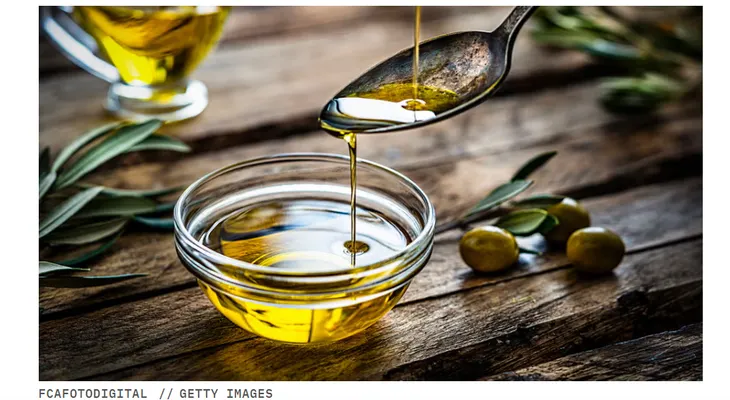 Aceite de oliva, el "oro verde" de la salud