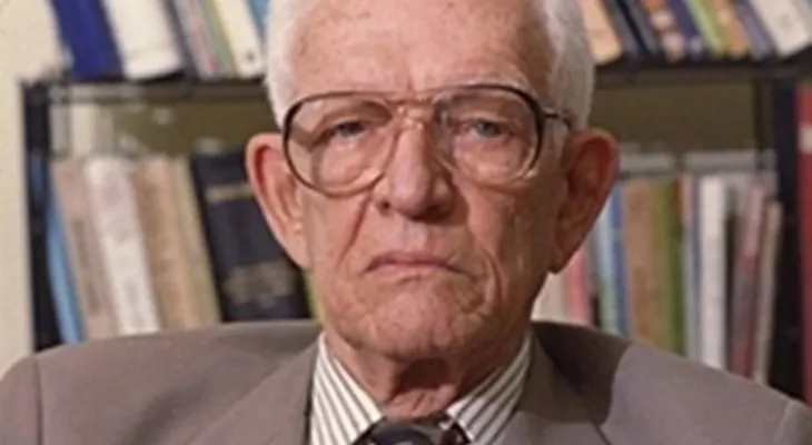 PLD conmemorará fallecimiento de Juan Bosch