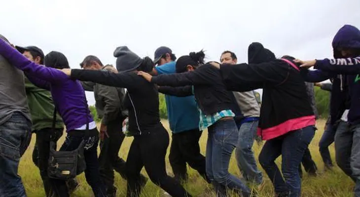 Demandan a EEUU por redadas migratorias 