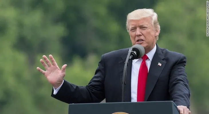 Trump: Estoy dispuesto a testificar bajo juramento sobre lo que dice Comey