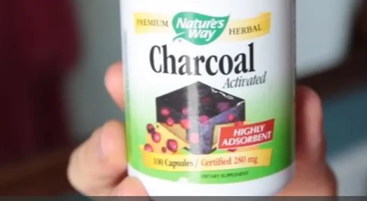 ¡Este remedio para blanquear los dientes te dejará en shock!