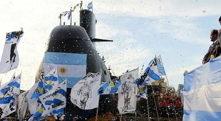 "El ARA San Juan llevaba más personas de la permitida"; dice hermano de un tripulante 