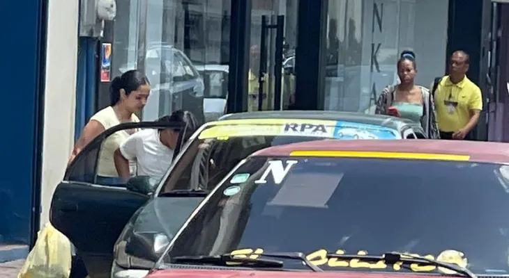 Mantienen alza del pasaje en 58 rutas de Santiago y anuncian nuevos incrementos