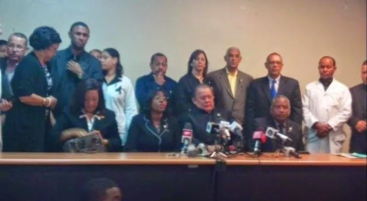 CMD y Comité S. O. S. aceptan nuevo director del Robert Reid