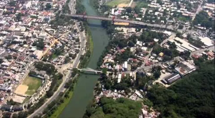 IPPP-CDP organizan tour a Santiago