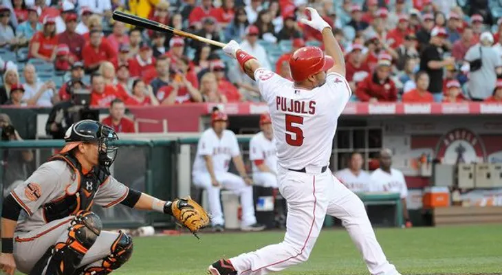 Video: Albert Pujols conecta dos jonrones y entra a la historia con 500 vuelacercas