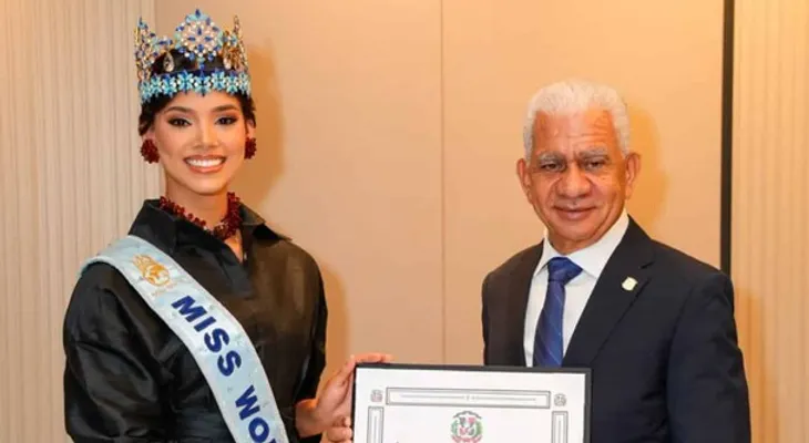 Senado reconoce a Joheirry Mola, Miss Mundo 2026