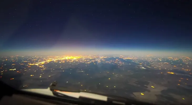 Imágenes sorprendentes de la tierra desde cabina de avión