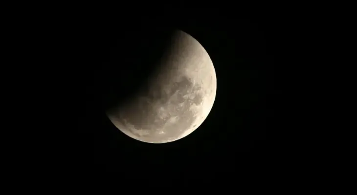Eclipse lunar será visible en República Dominicana esta madrugada